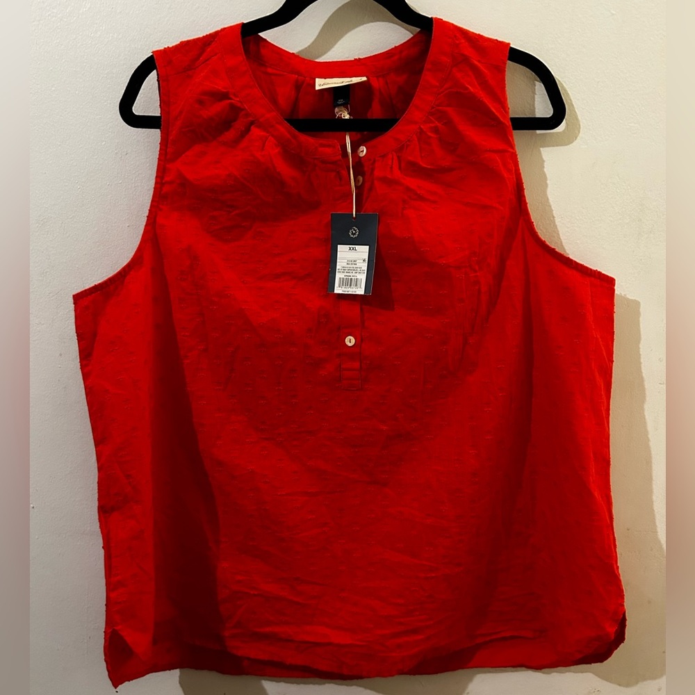 NWT Universal Thread Red Sleeveless Top size XXL woven pattern cotton poly blend